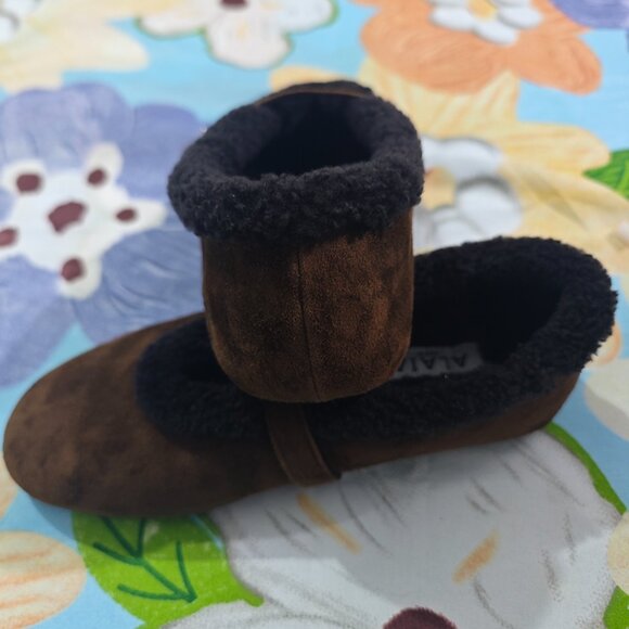 Alaia Suede Mary Jane Flats - Picture 7 of 7